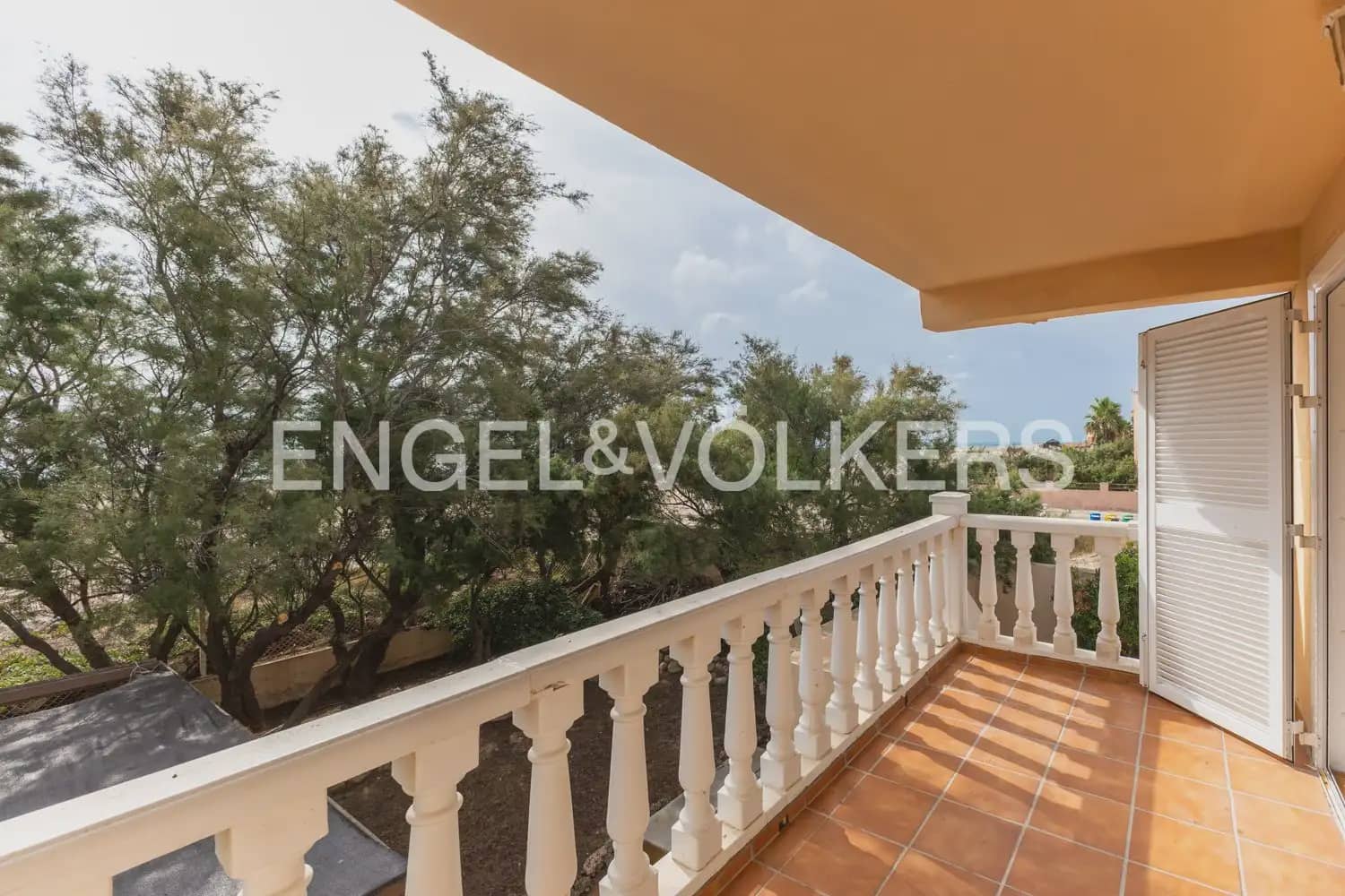 4 bedroom Villa for sale in Cullera with garage - € 700,000 (Ref: 9973751)