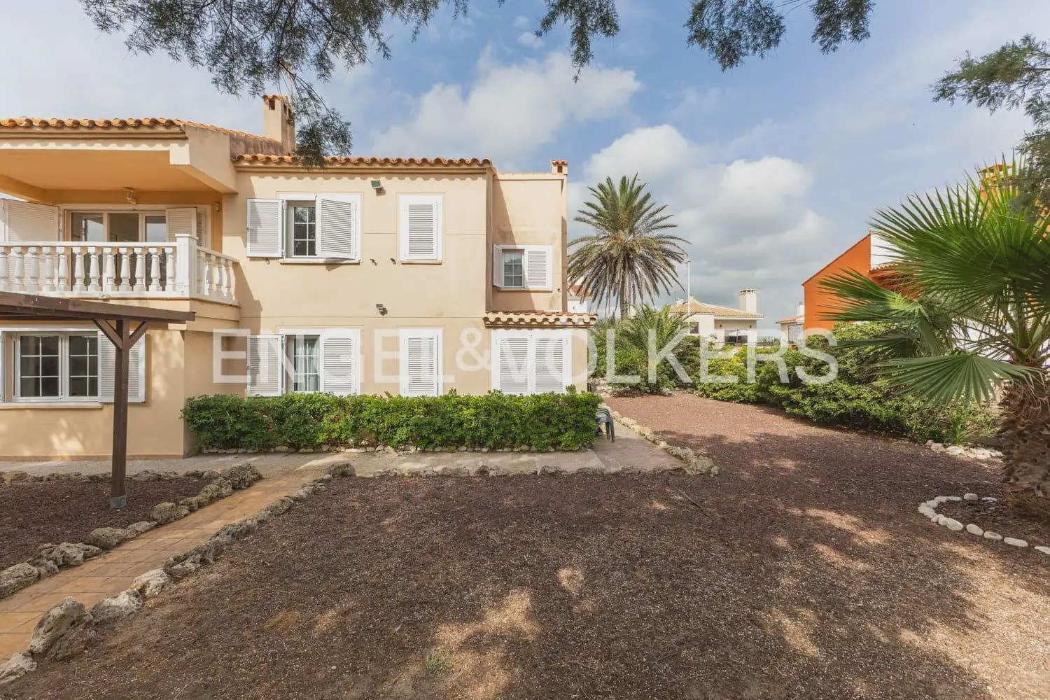 4 bedroom Villa for sale in Cullera with garage - € 700,000 (Ref: 9973751)