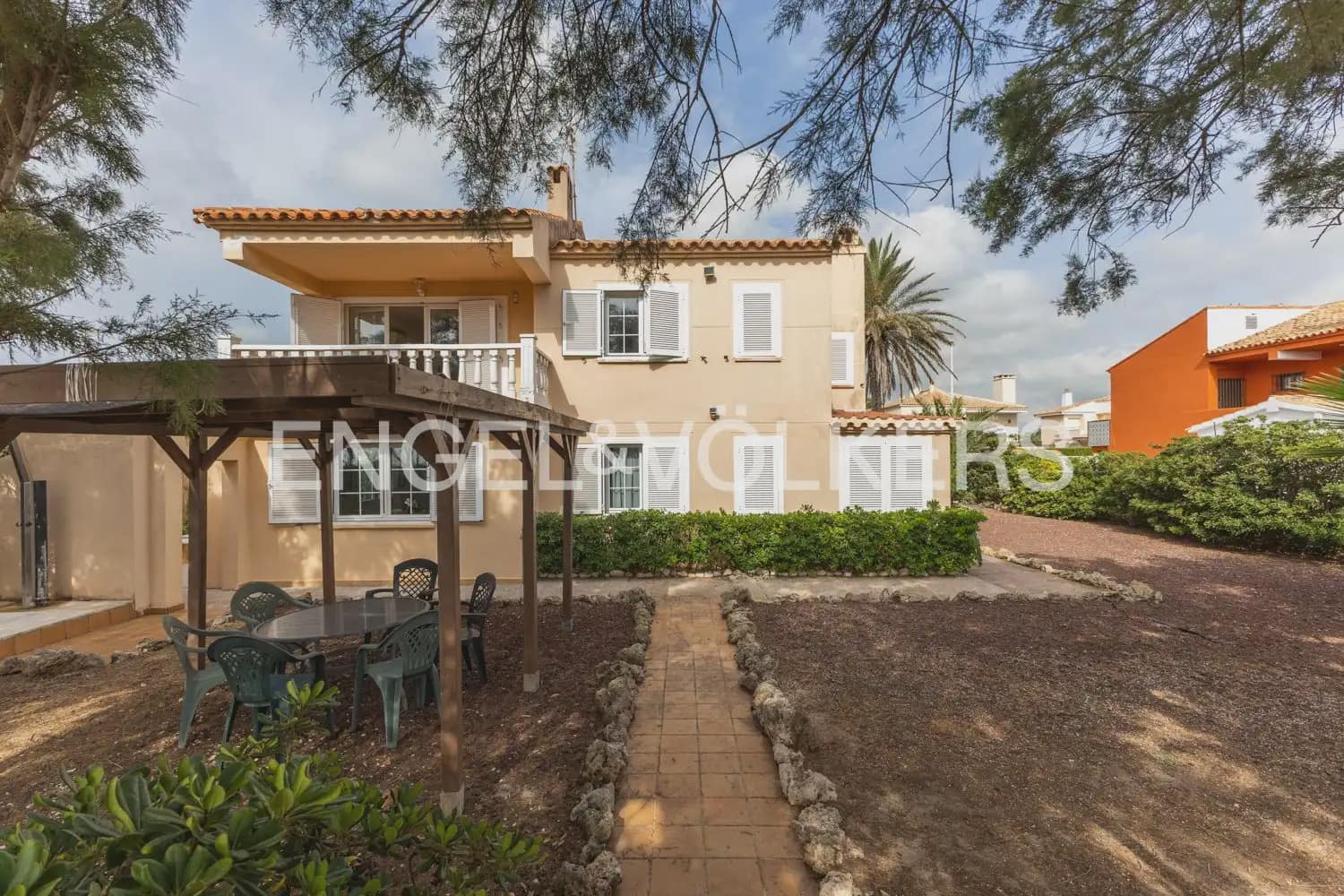 4 bedroom Villa for sale in Cullera with garage - € 700,000 (Ref: 9973751)