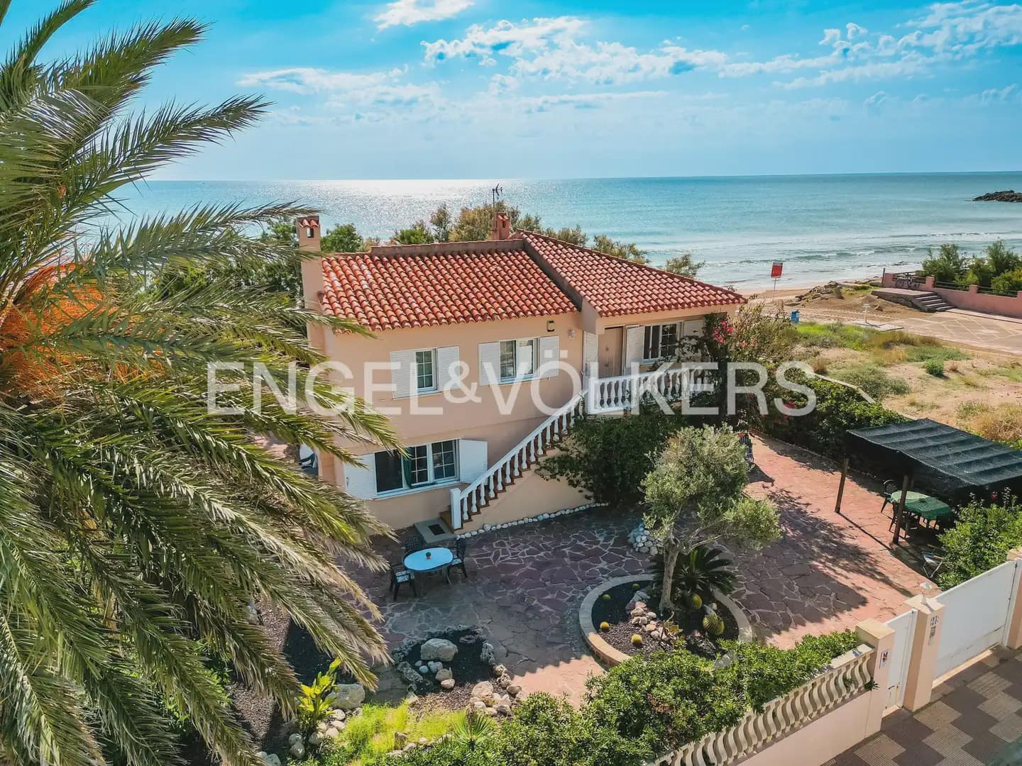 4 bedroom Villa for sale in Cullera with garage - € 700,000 (Ref: 9973751)