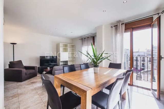 5 soverom Leilighet til leie i El Mercat, Valencia by - € 2 300 (Ref: 9973874)