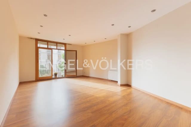 2 soverom Leilighet til leie i El Carme, Valencia by - € 2 000 (Ref: 9973875)
