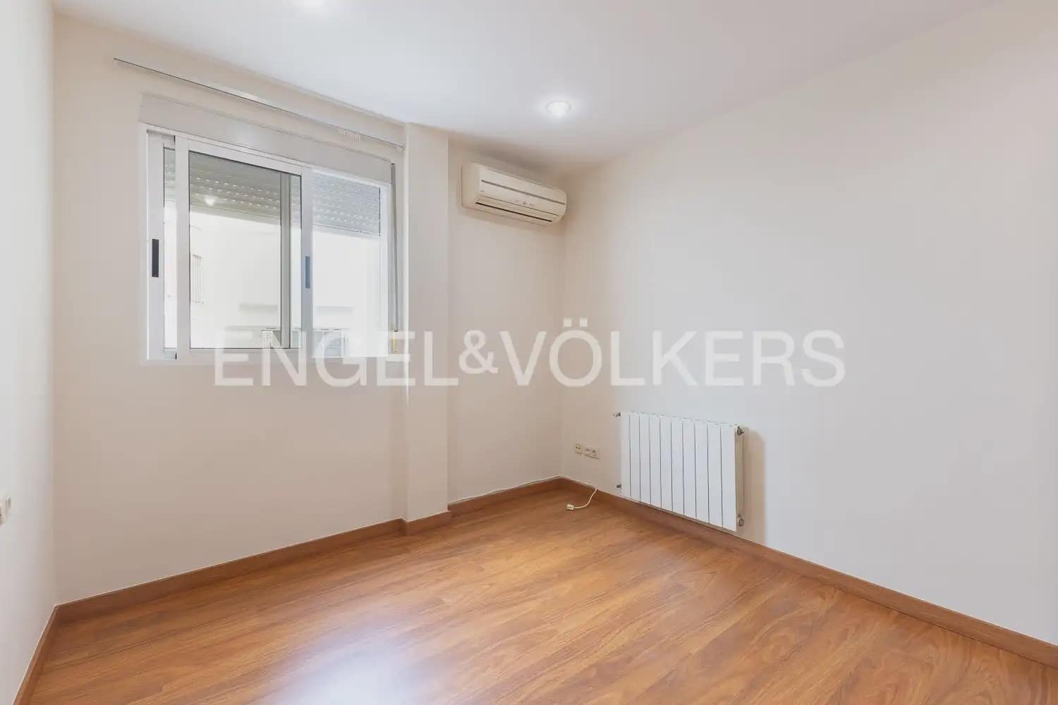 2 camera da letto Appartamento da affittare in Valencia citta - 2.000 € (Rif: 9973875)