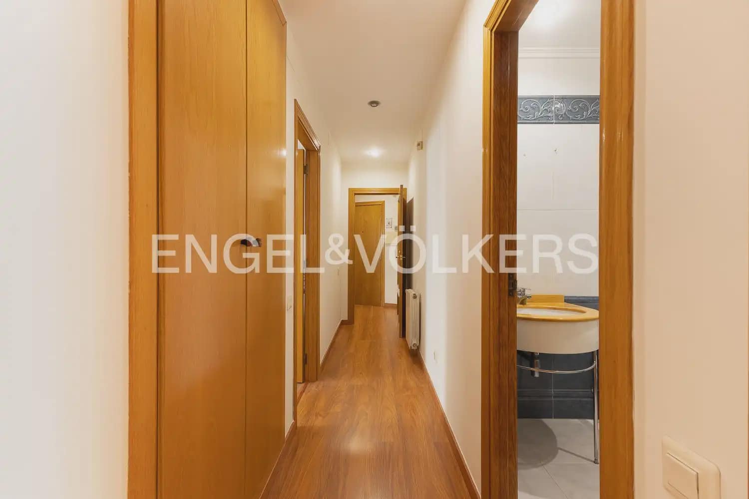 2 camera da letto Appartamento da affittare in Valencia citta - 2.000 € (Rif: 9973875)