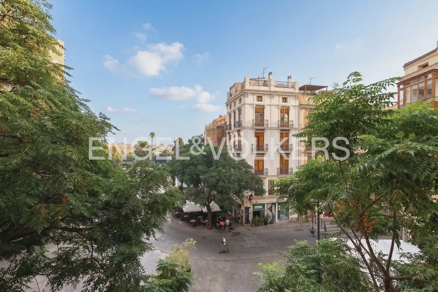 2 camera da letto Appartamento da affittare in Valencia citta - 2.000 € (Rif: 9973875)