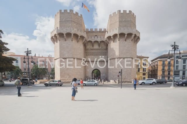 2 sypialnia Mieszkanie do wynajęcia w El Carme, Miasto Walencja - 2 350 € (Ref: 9973875)