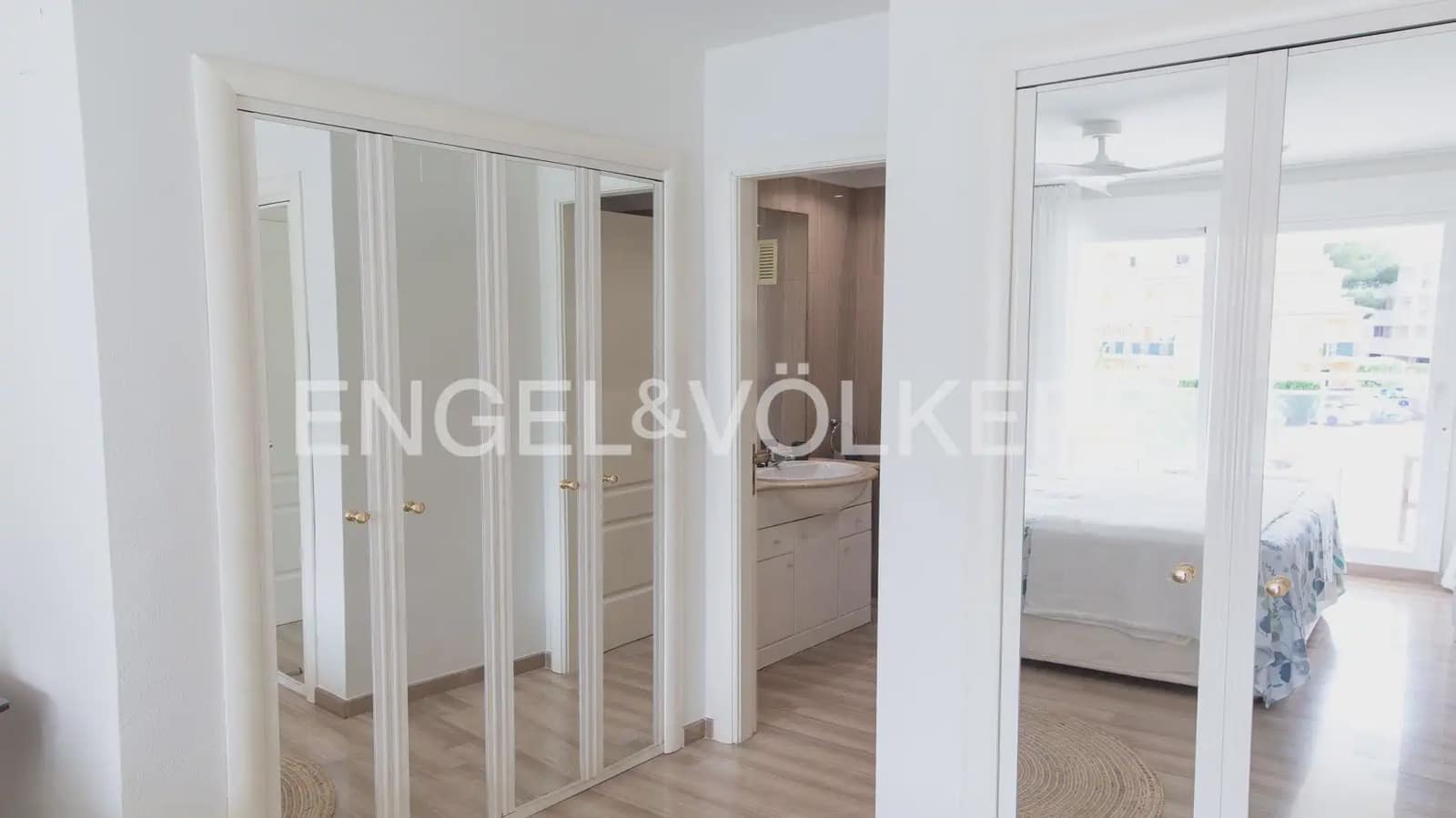 2 bedroom Flat for rent in Javea / Xabia with pool garage - € 1,800 (Ref: 9973876)