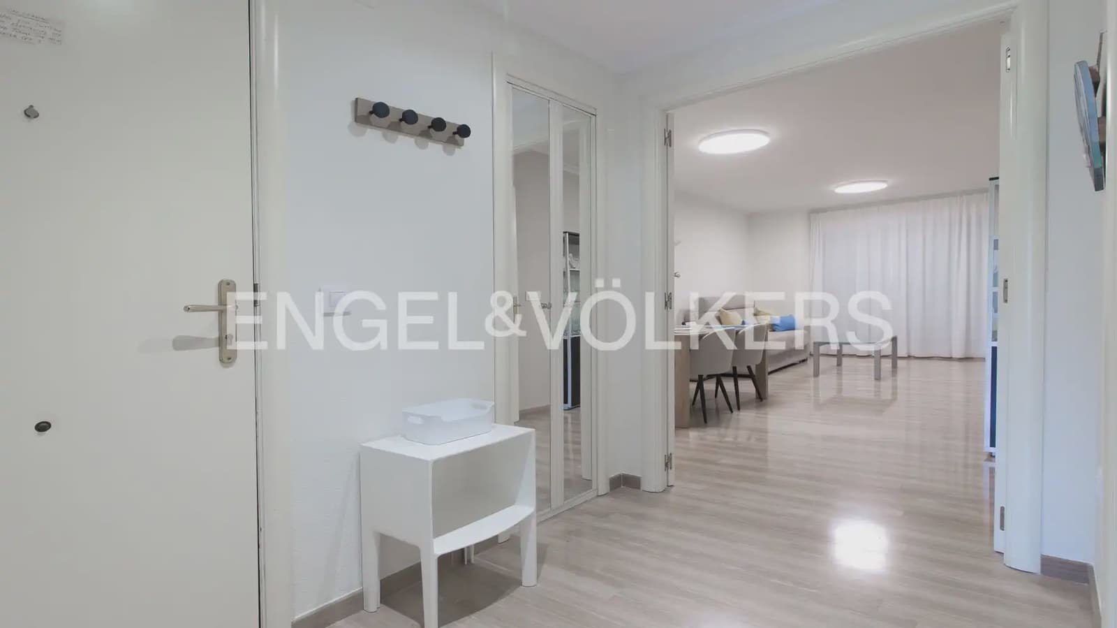 2 bedroom Flat for rent in Javea / Xabia with pool garage - € 1,800 (Ref: 9973876)
