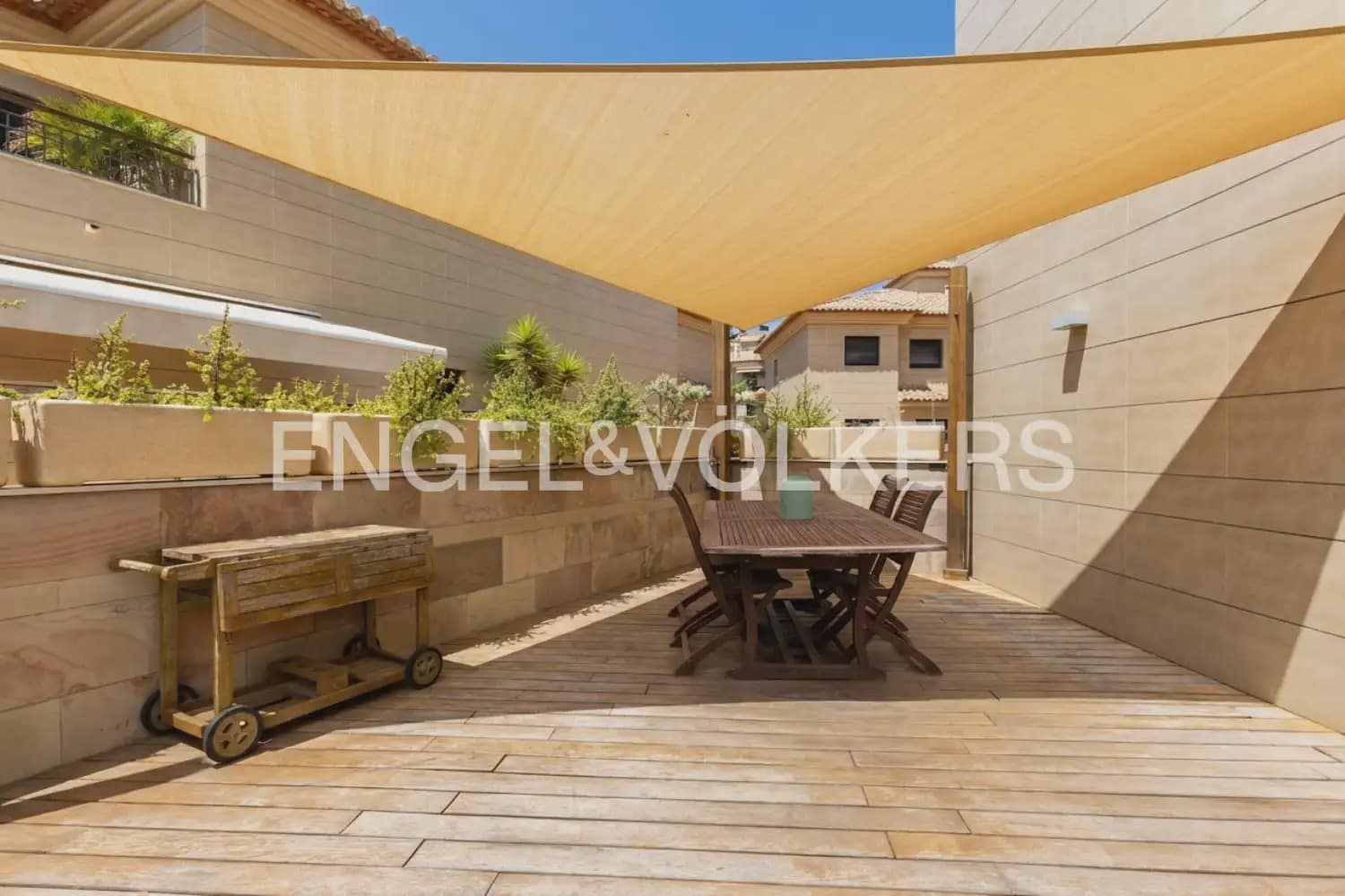 3 bedroom Flat for rent in Javea / Xabia with pool garage - € 1,800 (Ref: 9973877)