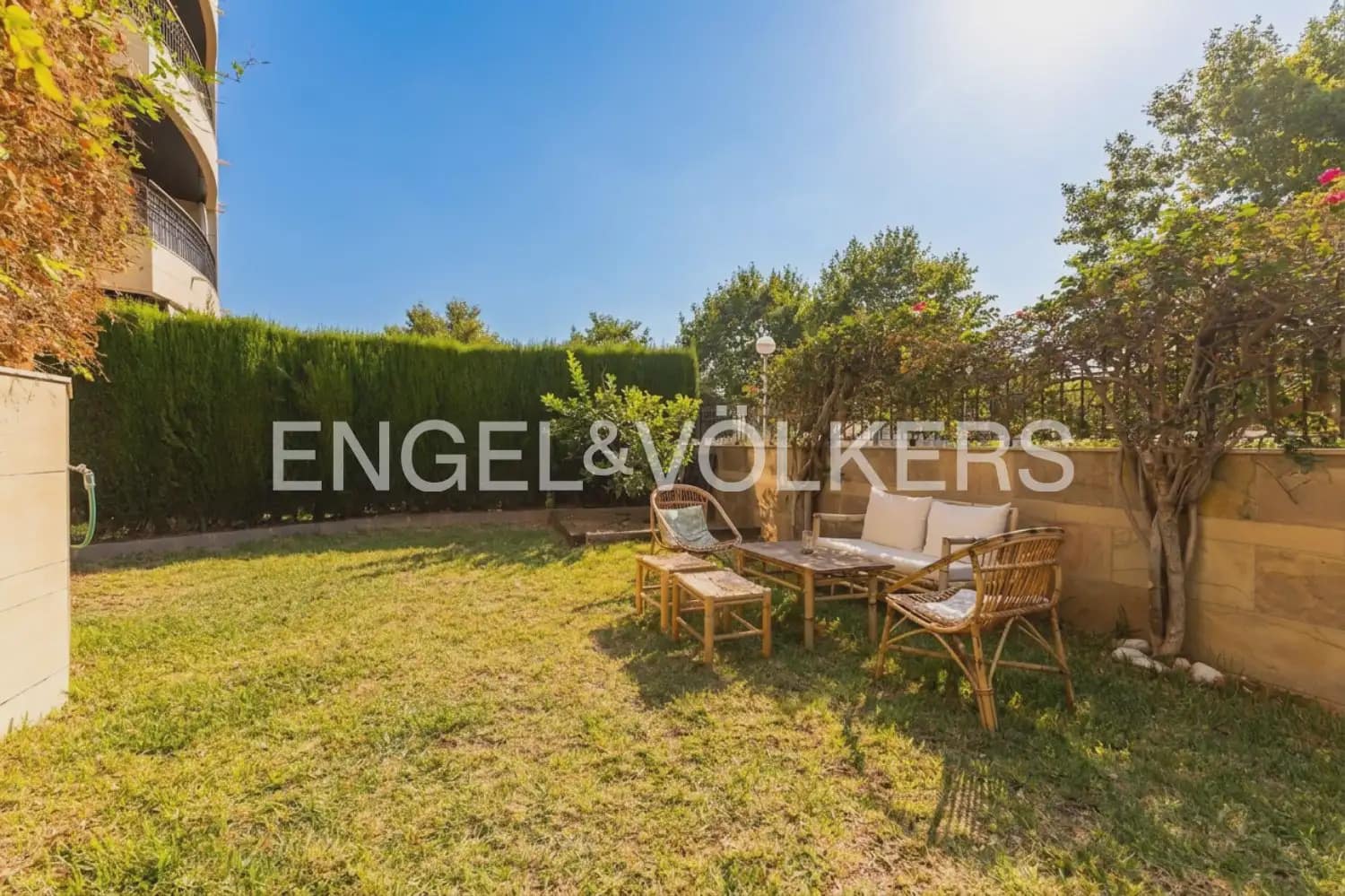 3 bedroom Flat for rent in Javea / Xabia with pool garage - € 1,800 (Ref: 9973877)