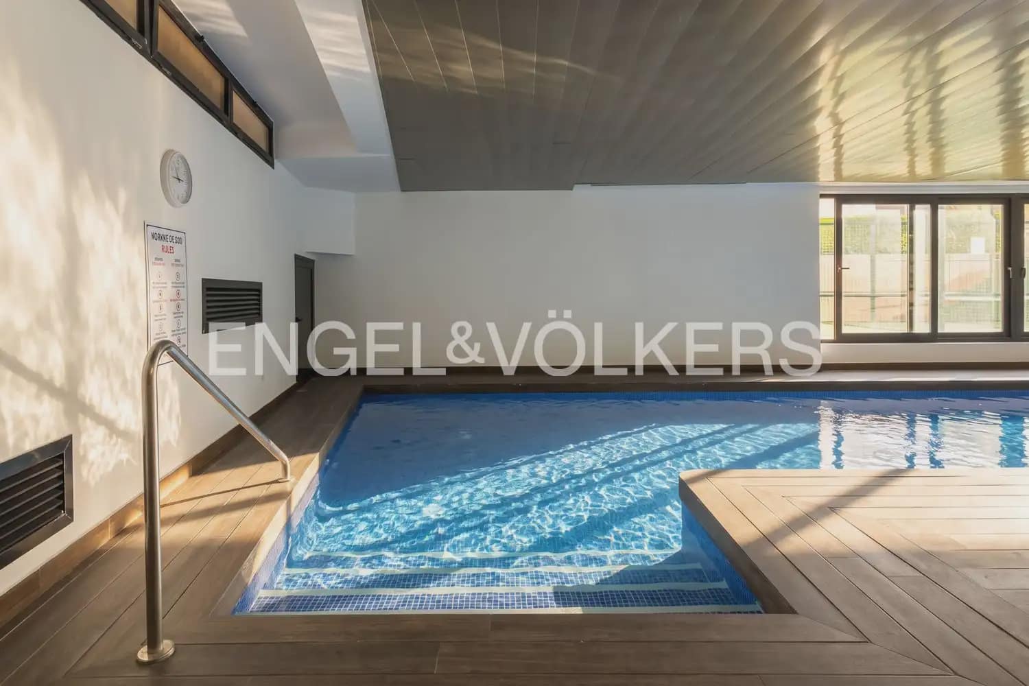 3 bedroom Flat for rent in Javea / Xabia with pool garage - € 1,800 (Ref: 9973877)