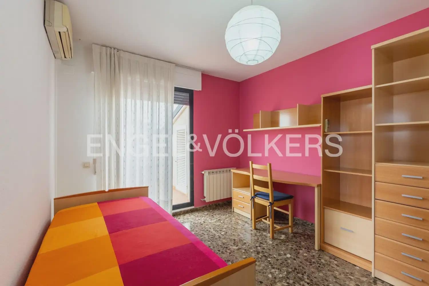 5 bedroom Penthouse for sale in Castello de la Plana with garage - € 398,000 (Ref: 9973879)