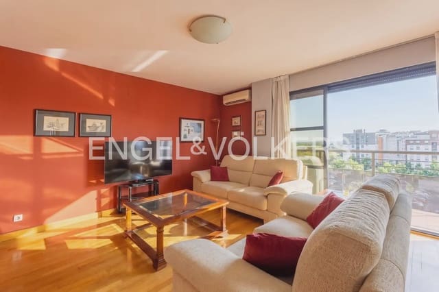 5 slaapkamer Penthouse te koop in Este, Castelló de la Plana met garage - € 398.000 (Ref: 9973879)