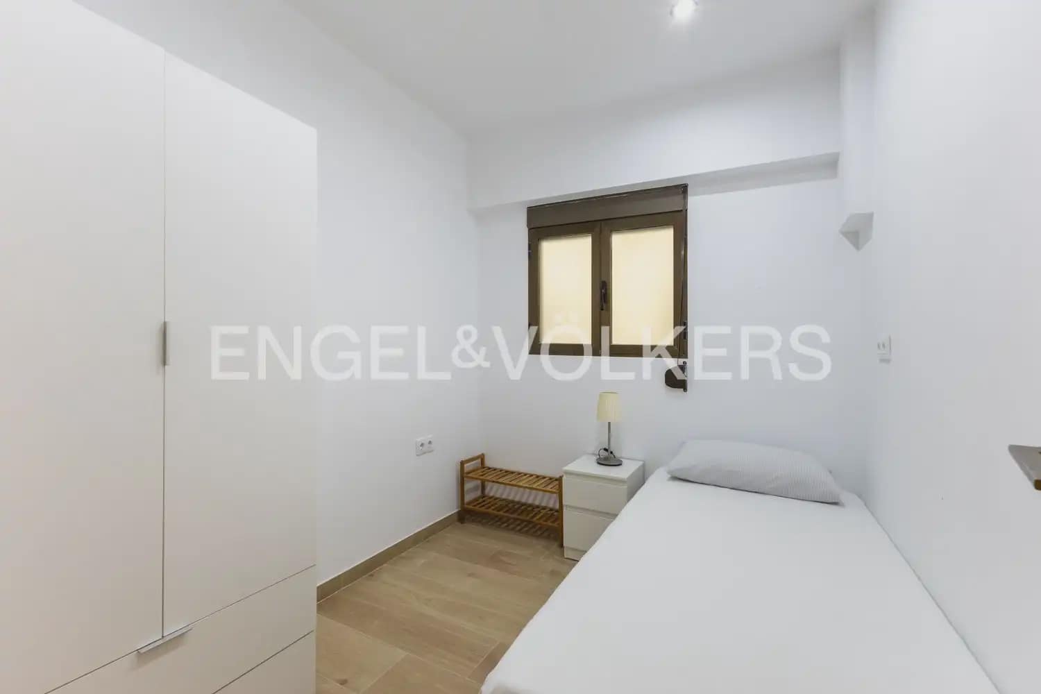 Piso de 3 habitaciones en València ciudad en venta - 365.000 € (Ref: 9974241)