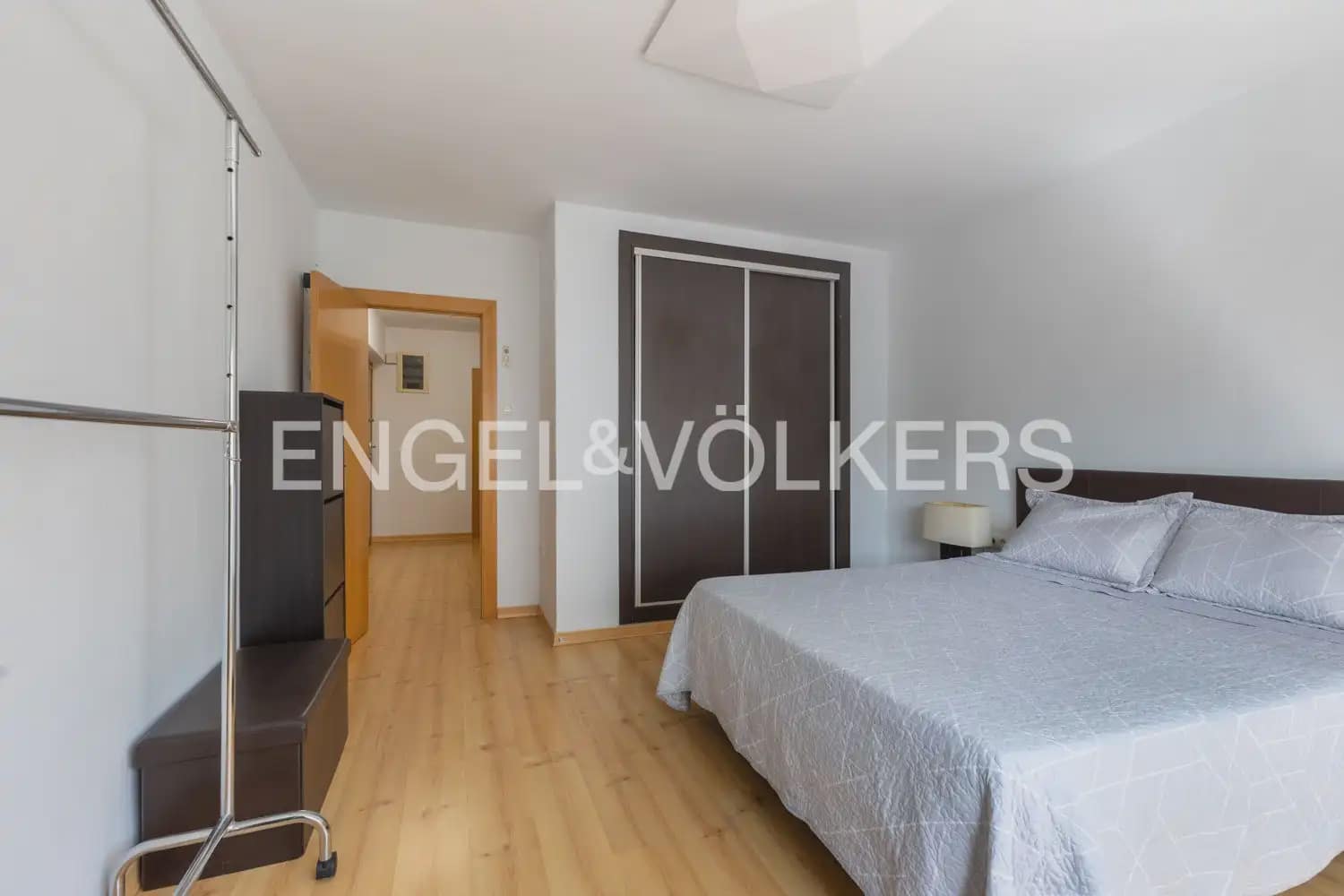 Piso de 3 habitaciones en València ciudad en venta - 365.000 € (Ref: 9974241)