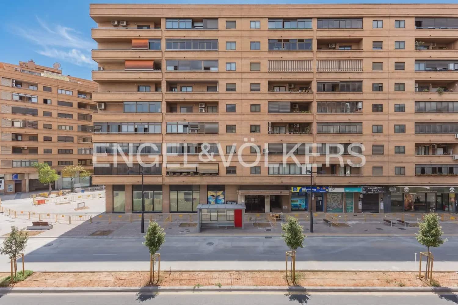 Piso de 3 habitaciones en València ciudad en venta - 365.000 € (Ref: 9974241)