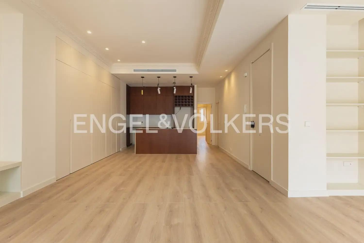 2 soveværelse Lejlighed til salg i Valencia by - € 680.000 (Ref: 9974242)