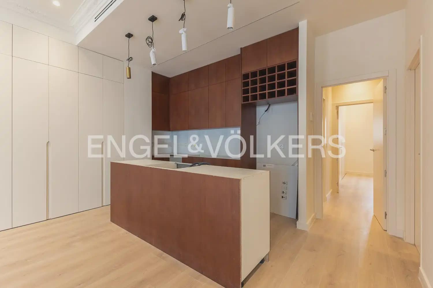 2 soveværelse Lejlighed til salg i Valencia by - € 680.000 (Ref: 9974242)