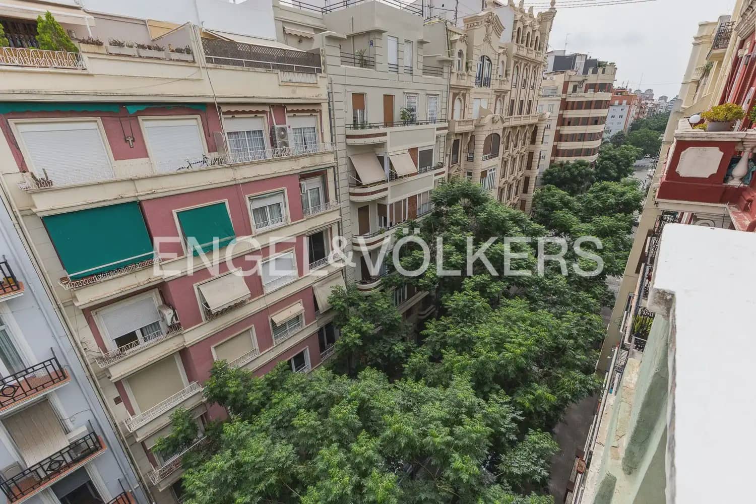 2 soveværelse Lejlighed til salg i Valencia by - € 680.000 (Ref: 9974242)