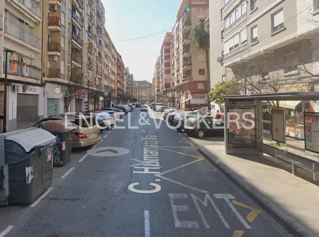 4 camera da letto Appartamento da affittare in Patraix, Valencia città - 1.400 € (Rif: 9974354)