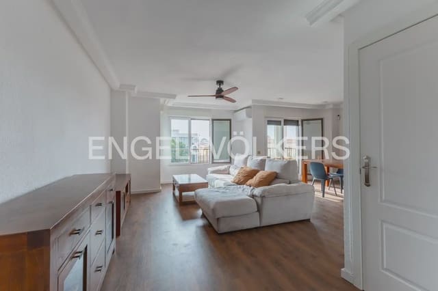 4 quarto Apartamento para arrendar em Cabanyal-Canyamelar, Valência cidade - 2 700 € (Ref: 9975714)
