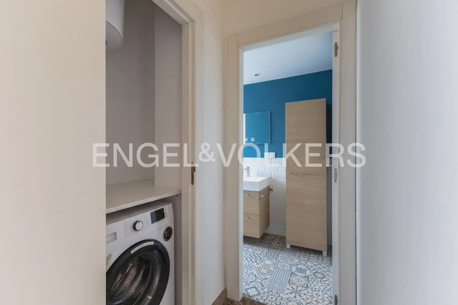 2 Zimmer Wohnung zu vermieten in Valencia Stadt - 1.200 € (Ref: 9976105)