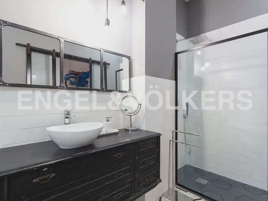 1 Zimmer Wohnung zu vermieten in Valencia Stadt - 1.400 € (Ref: 9976106)