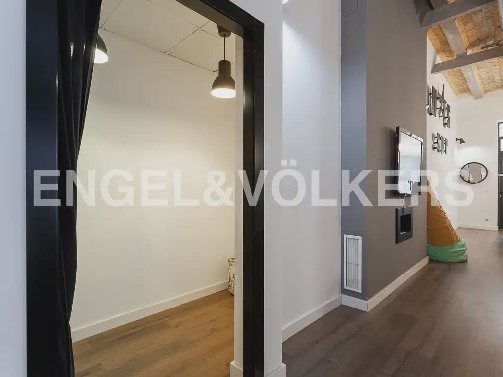 1 Zimmer Wohnung zu vermieten in Valencia Stadt - 1.400 € (Ref: 9976106)