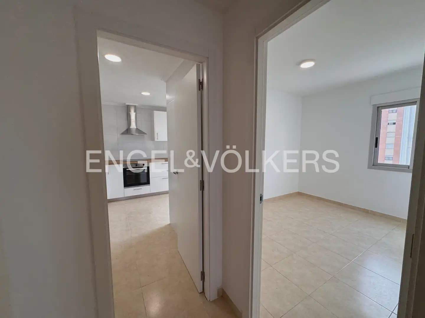3 soveværelse Lejlighed til leje i Denia - € 1.150 (Ref: 9976352)