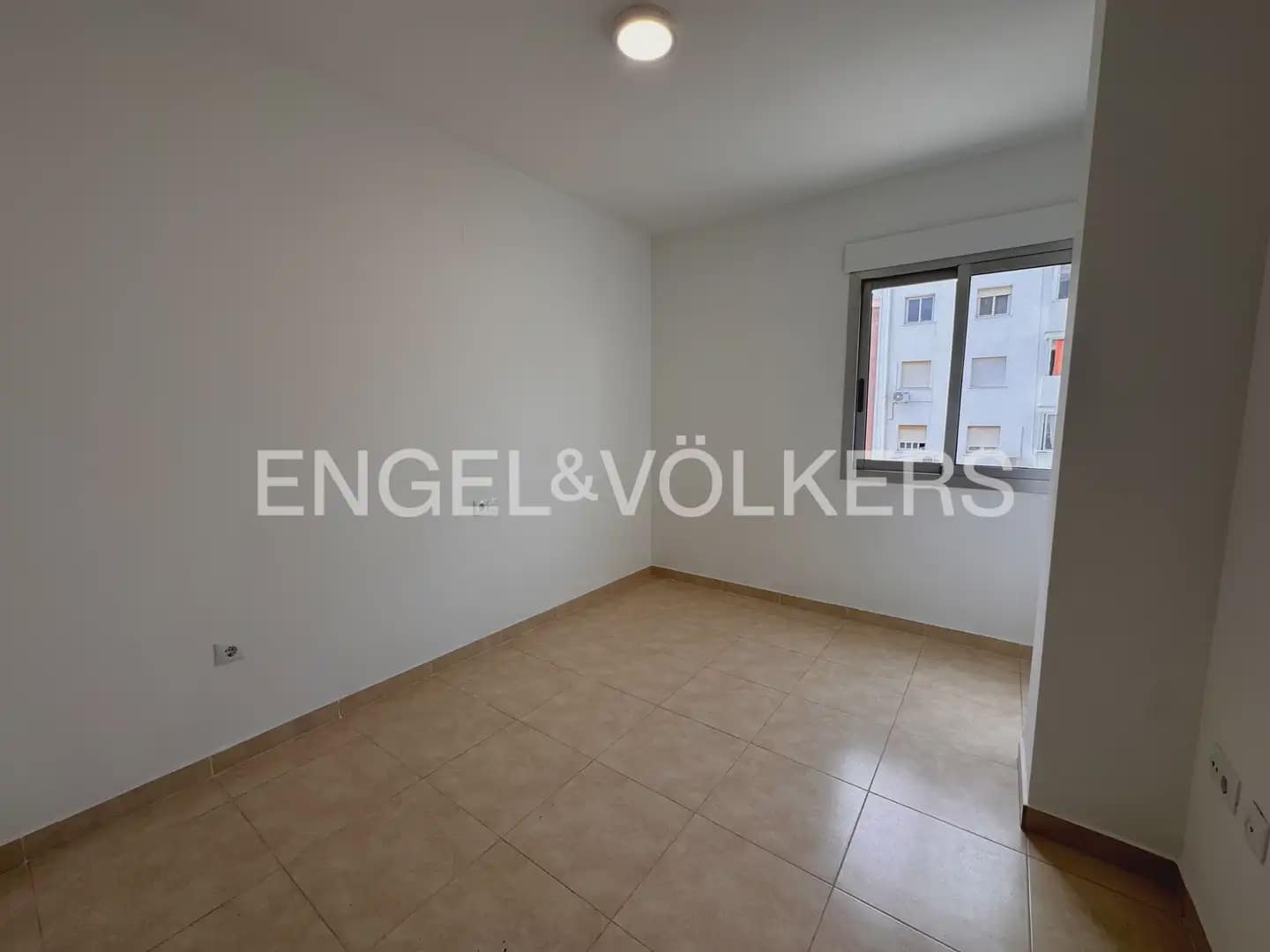 3 soveværelse Lejlighed til leje i Denia - € 1.150 (Ref: 9976352)
