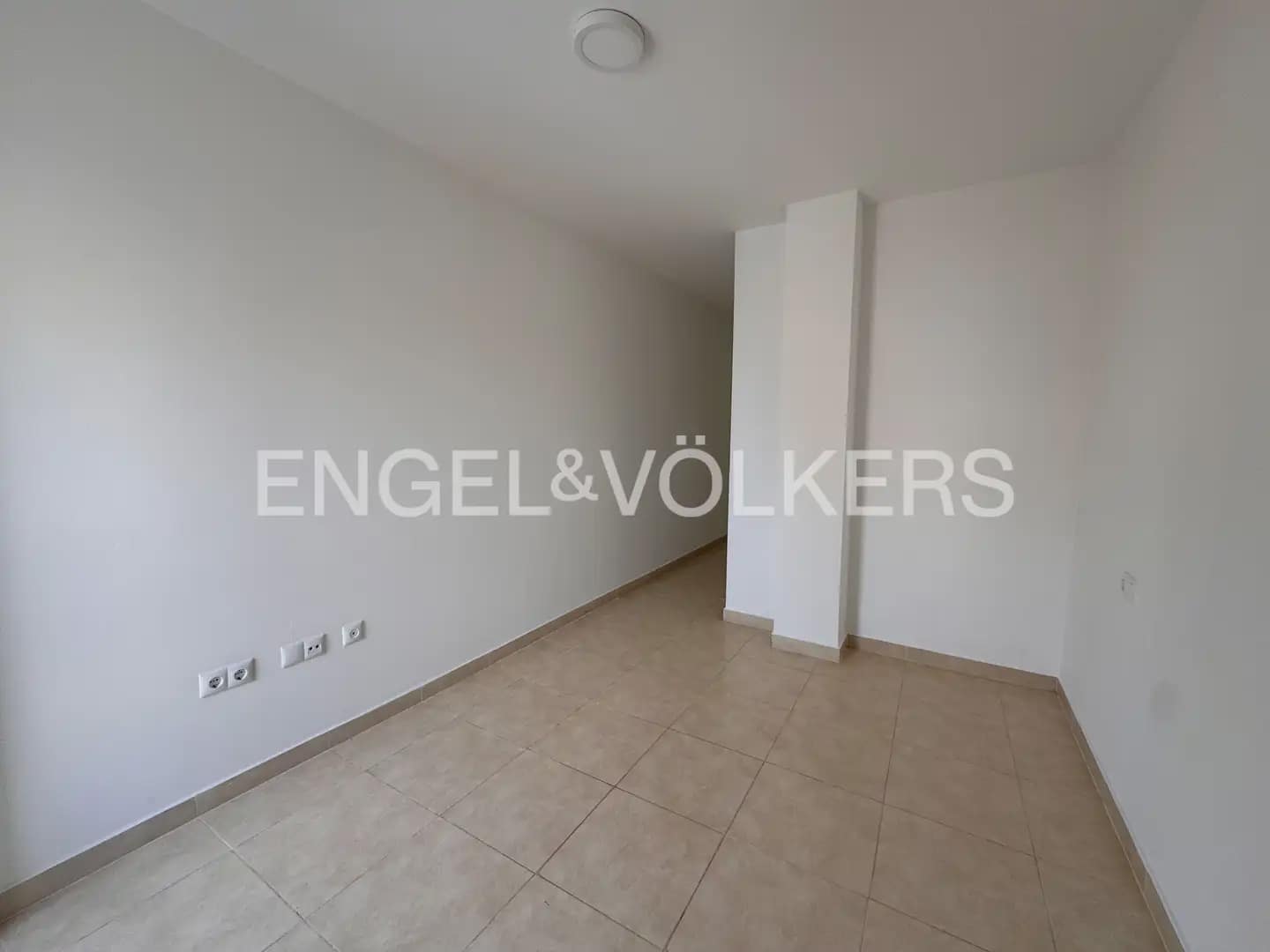 3 soveværelse Lejlighed til leje i Denia - € 1.150 (Ref: 9976352)