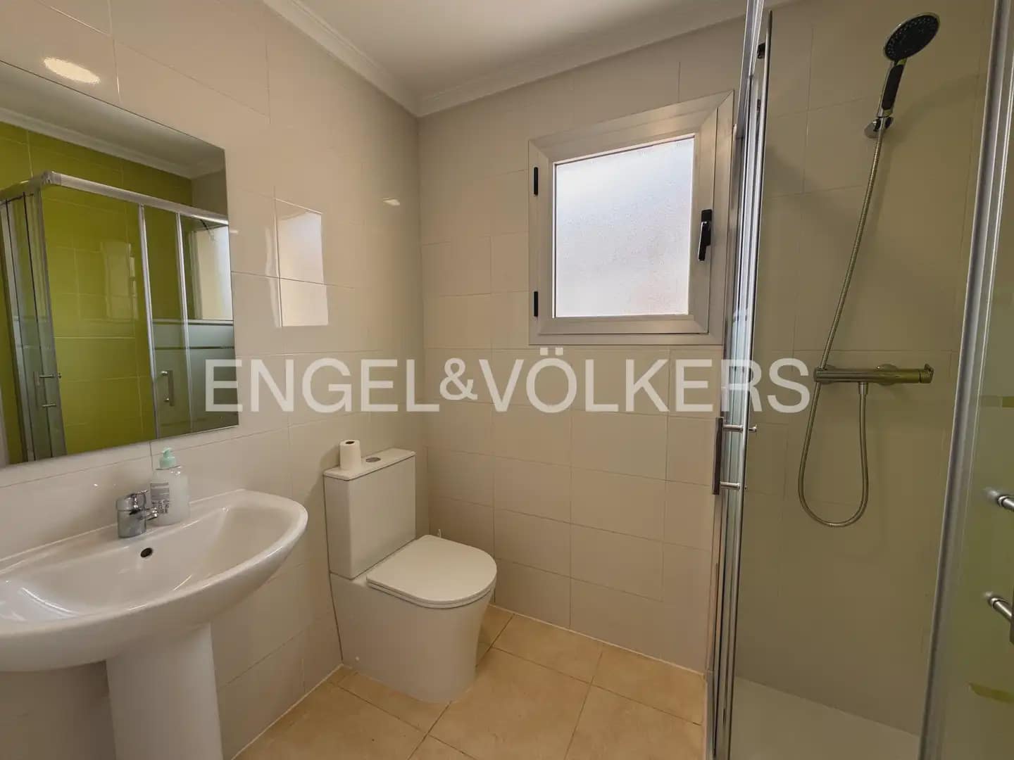 3 soveværelse Lejlighed til leje i Denia - € 1.150 (Ref: 9976352)