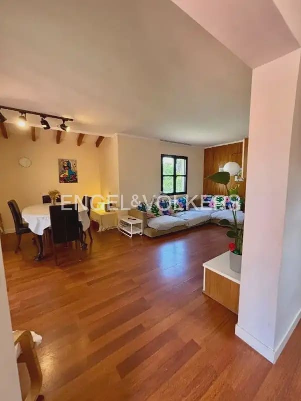 4 soveværelse Villa til leje i Riba-roja de Turia med swimmingpool garage - € 2.400 (Ref: 9976508)