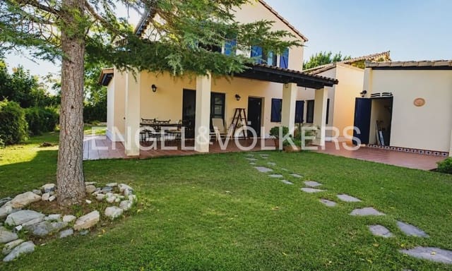 4 quarto Moradia para arrendar em Riba-roja de Túria com piscina garagem - 2 400 € (Ref: 9976508)