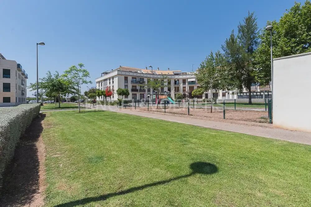 2 bedroom Flat for rent in Canet d'En Berenguer - € 1,000 (Ref: 9977686)