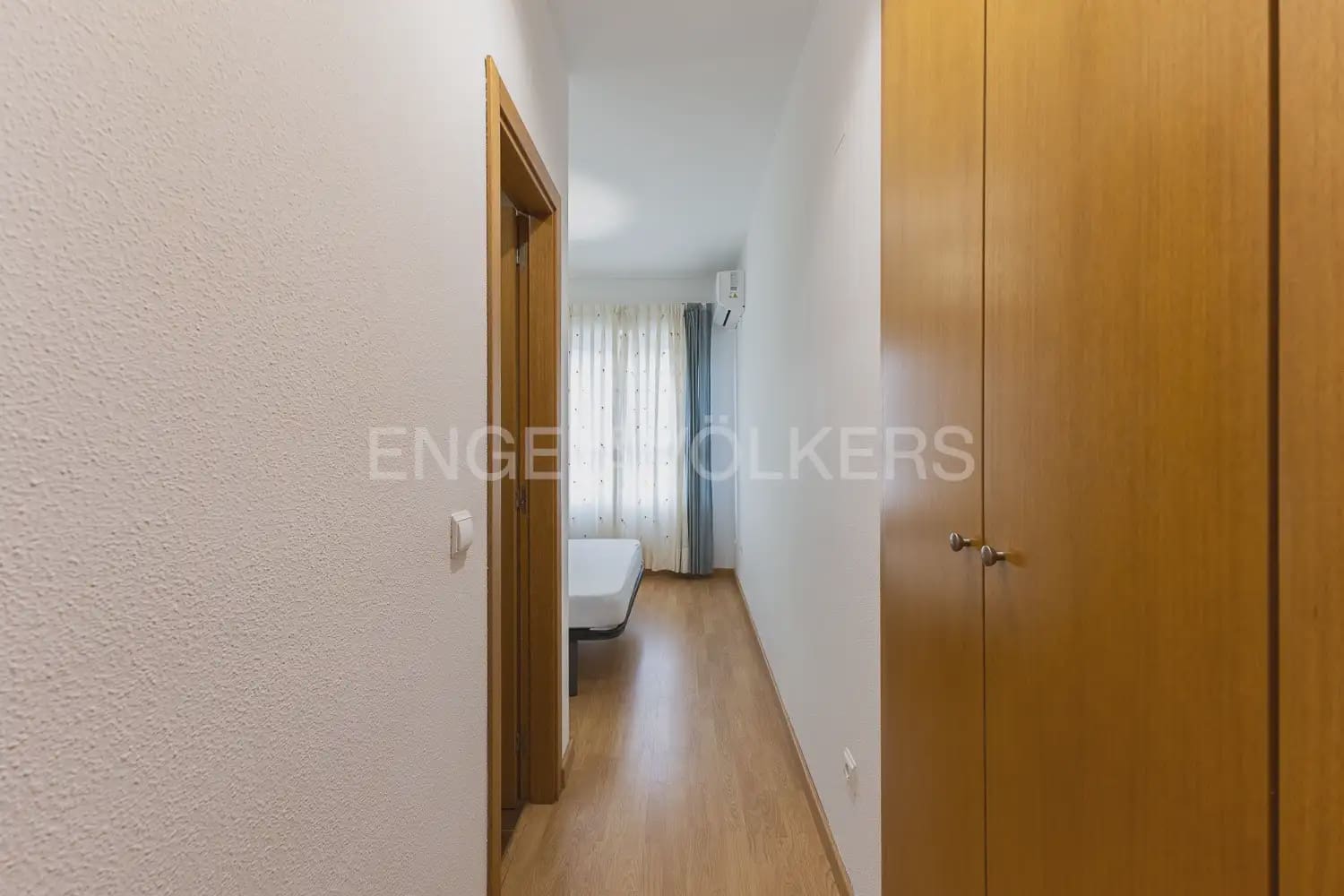2 bedroom Flat for rent in Canet d'En Berenguer - € 1,000 (Ref: 9977686)