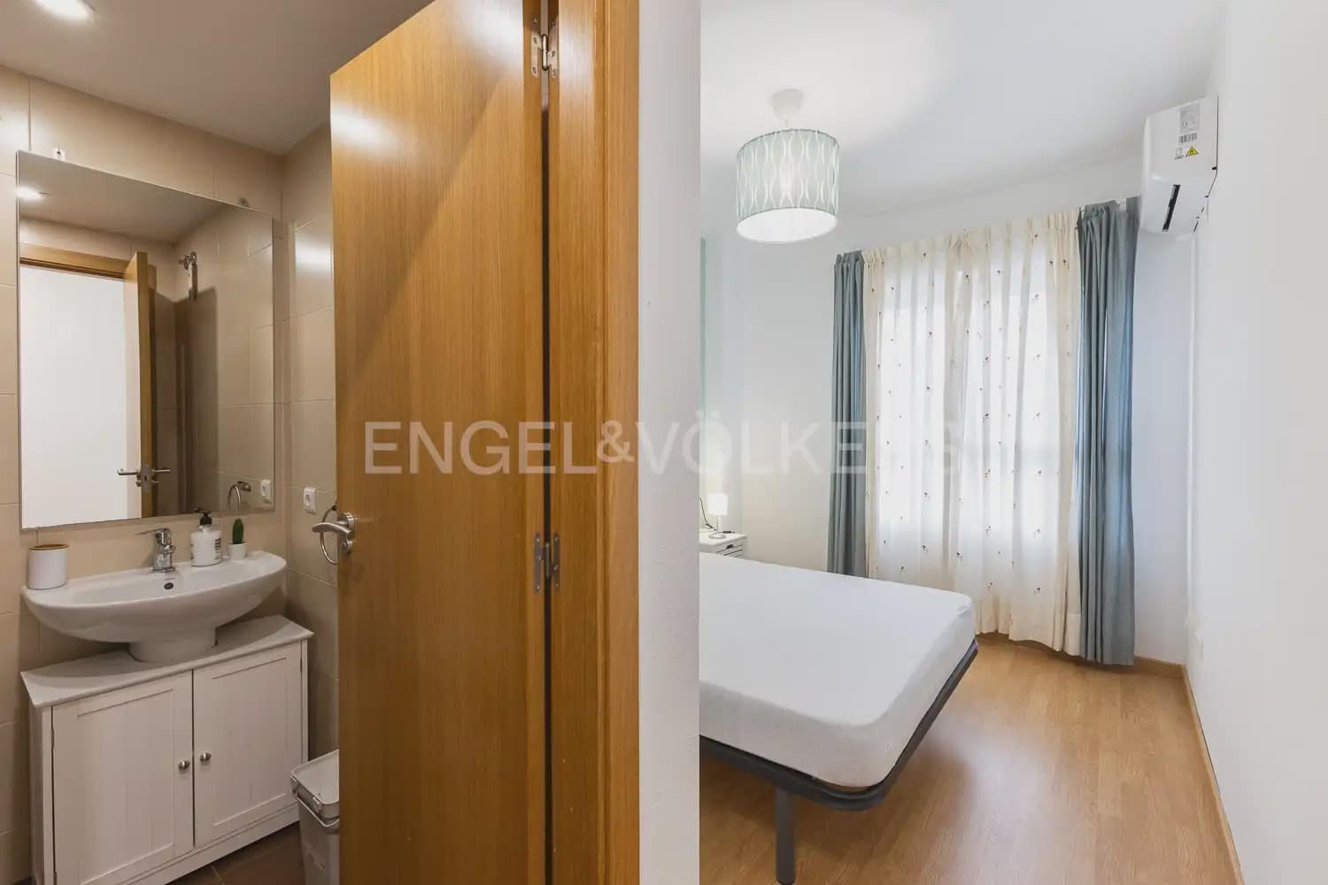 2 bedroom Flat for rent in Canet d'En Berenguer - € 1,000 (Ref: 9977686)
