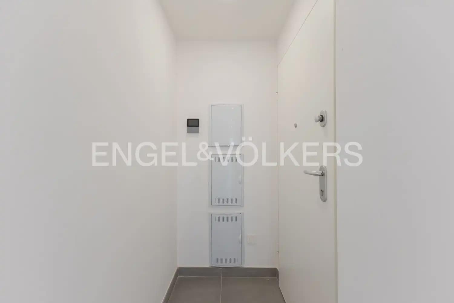 2 bedroom Flat for rent in Massanassa - € 1,150 (Ref: 9977687)