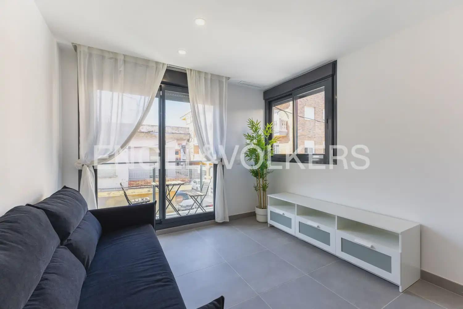 2 bedroom Flat for rent in Massanassa - € 1,150 (Ref: 9977687)