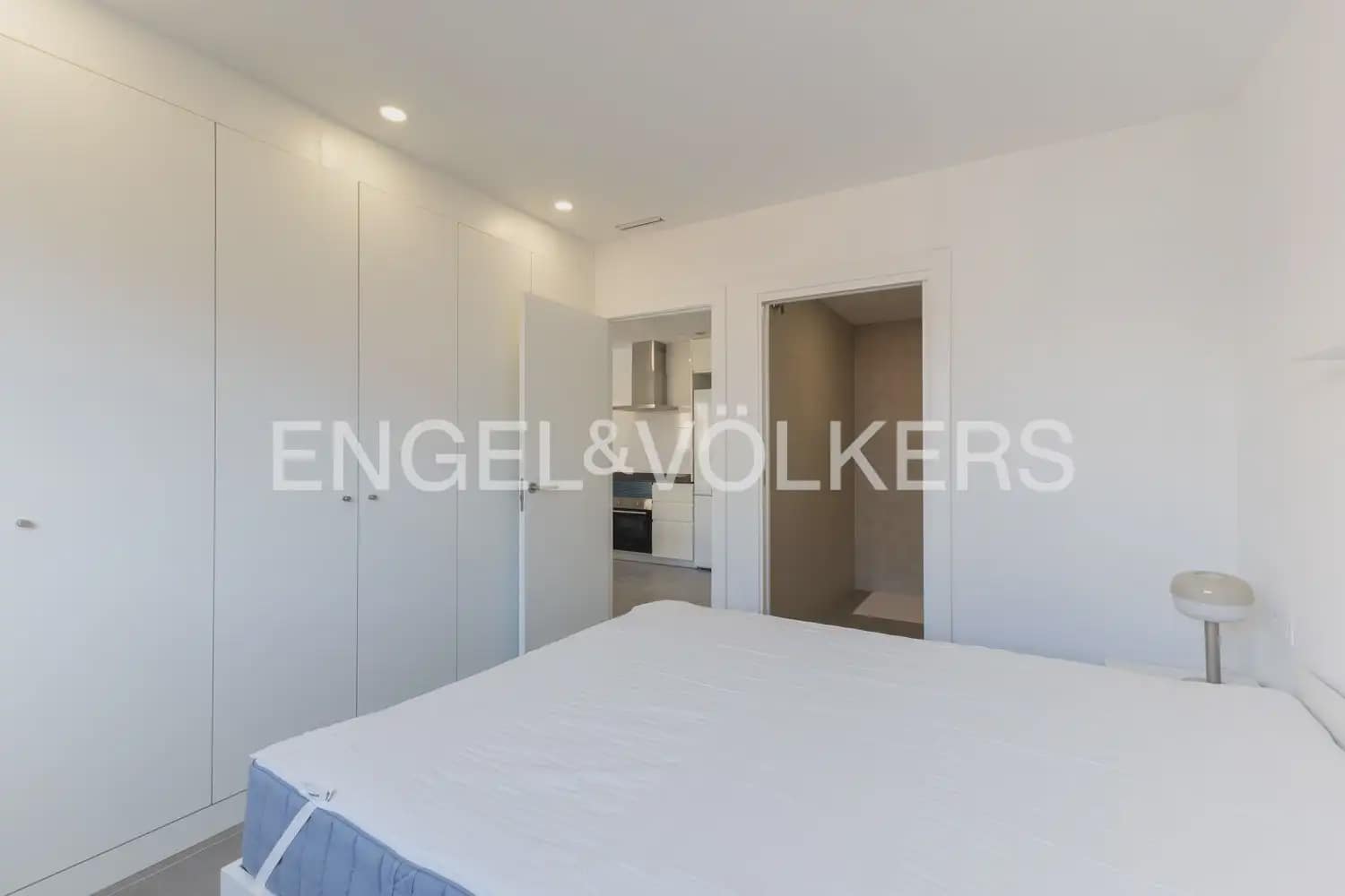 2 bedroom Flat for rent in Massanassa - € 1,150 (Ref: 9977687)