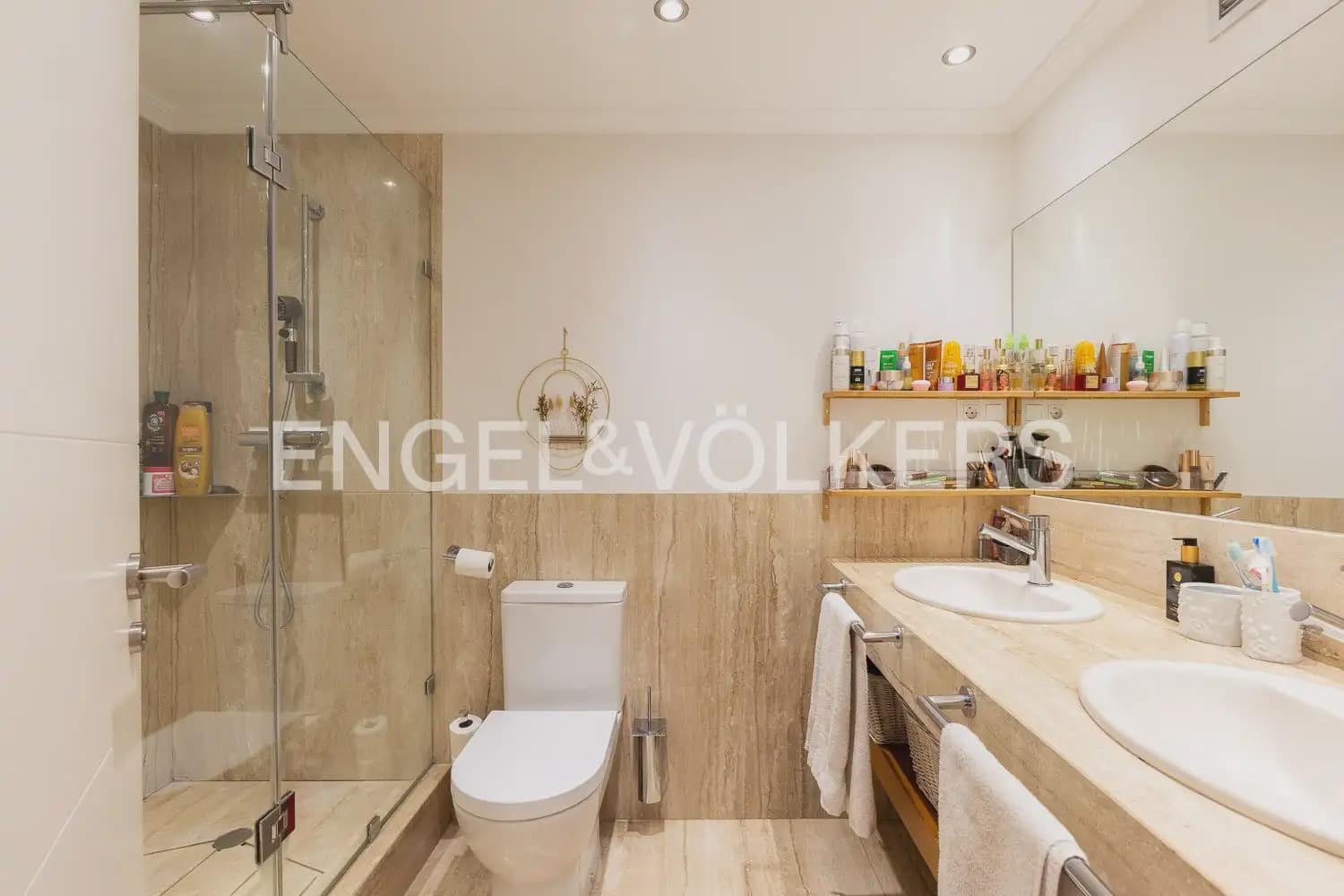 3 camera da letto Appartamento da affittare in Valencia citta con piscina garage - 2.200 € (Rif: 9977829)