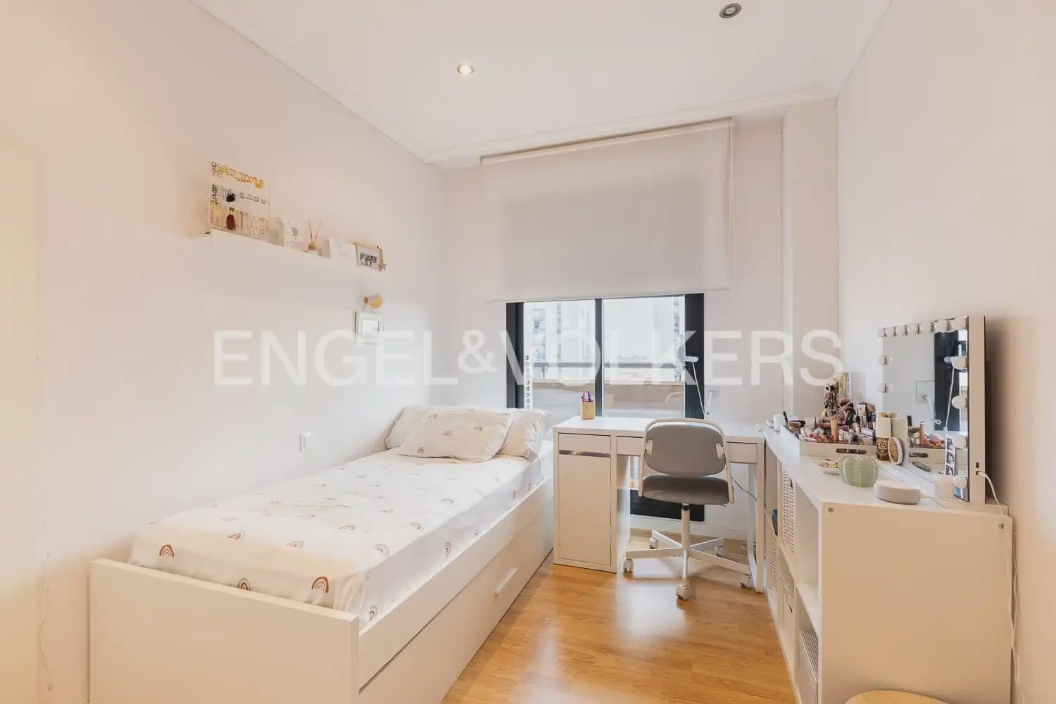 3 camera da letto Appartamento da affittare in Valencia citta con piscina garage - 2.200 € (Rif: 9977829)