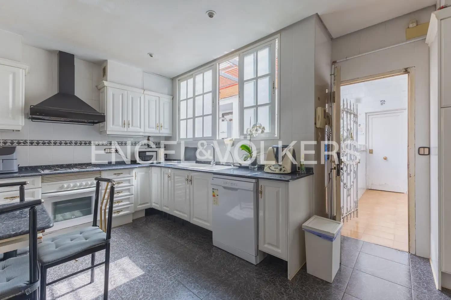 6 soverom Penthouse til salgs i Valencia by med garasje - € 1 750 000 (Ref: 9977830)