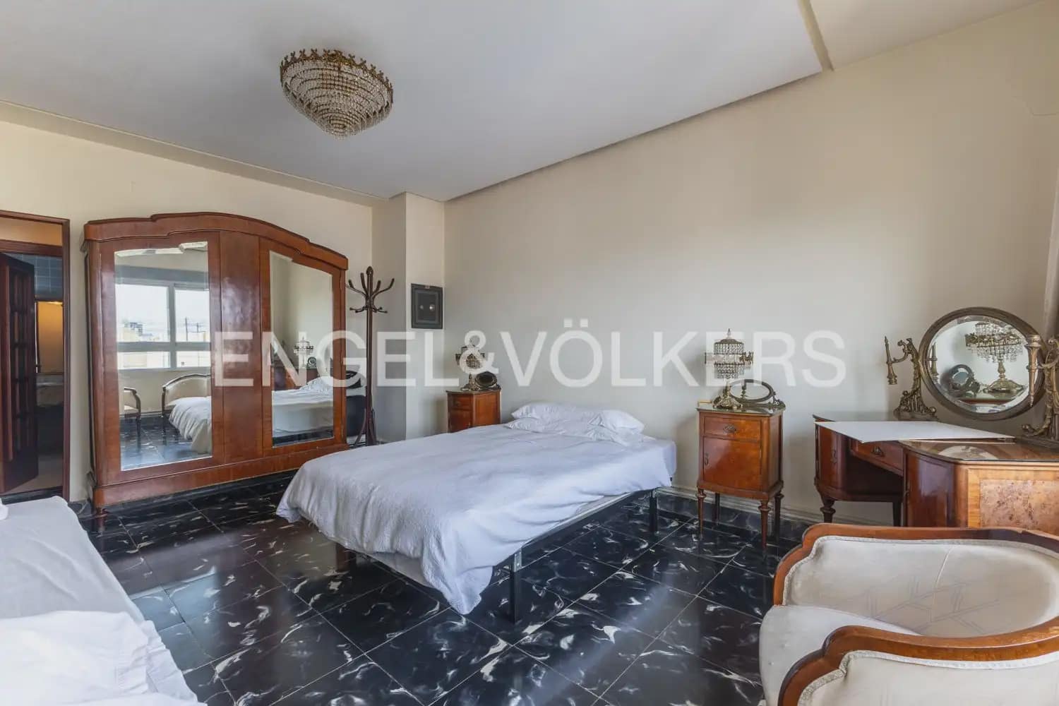 6 soverom Penthouse til salgs i Valencia by med garasje - € 1 750 000 (Ref: 9977830)