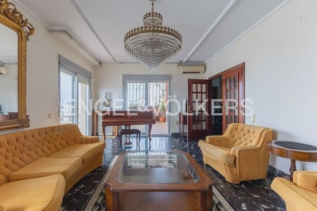 6 soverom Penthouse til salgs i La Gran Via, Valencia by med garasje - € 1 750 000 (Ref: 9977830)
