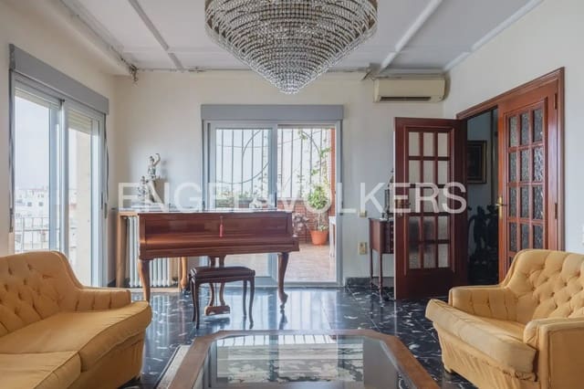 6 soverom Penthouse til salgs i La Gran Via, Valencia by med garasje - € 1 750 000 (Ref: 9977830)