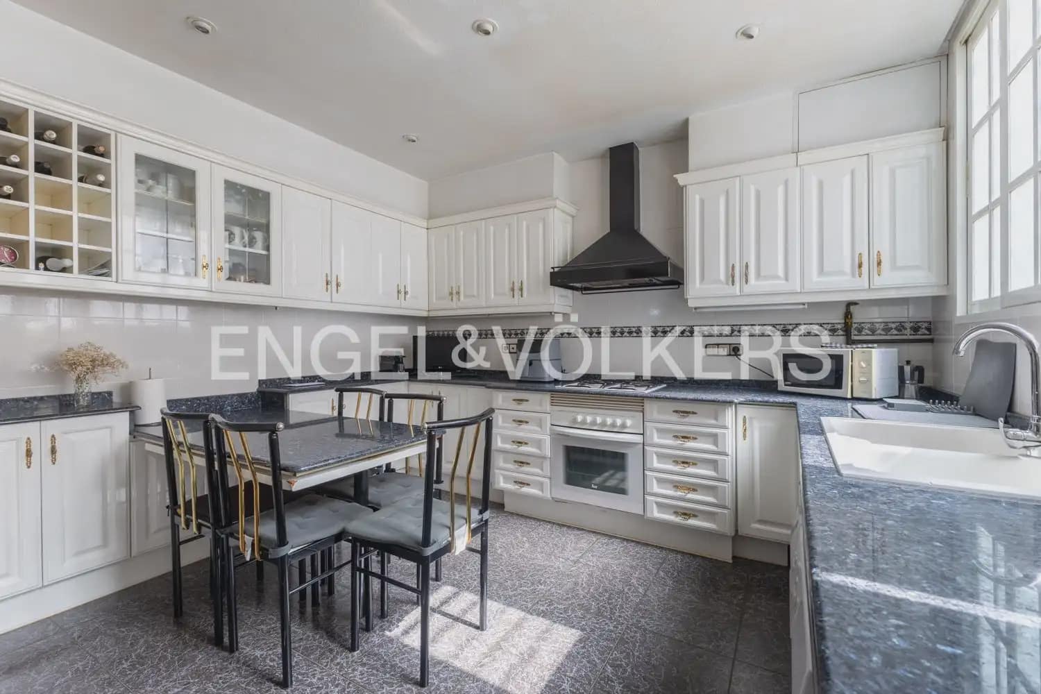 6 soverom Penthouse til salgs i Valencia by med garasje - € 1 750 000 (Ref: 9977830)