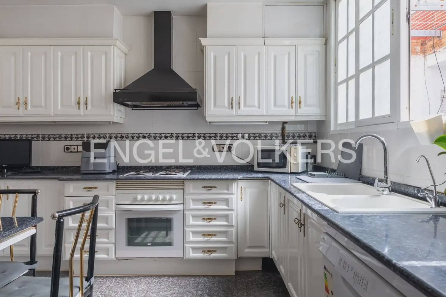 6 soverom Penthouse til salgs i Valencia by med garasje - € 1 750 000 (Ref: 9977830)