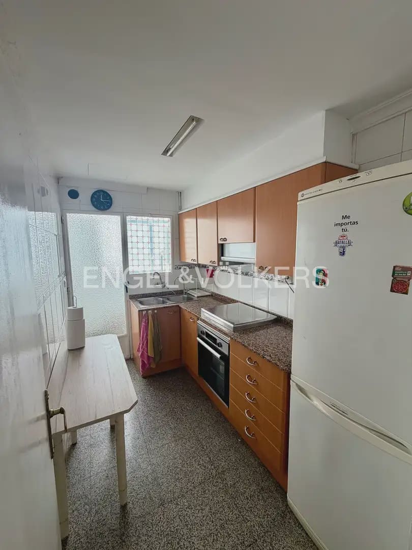 4 soveværelse Lejlighed til leje i Valencia by - € 1.750 (Ref: 9977947)