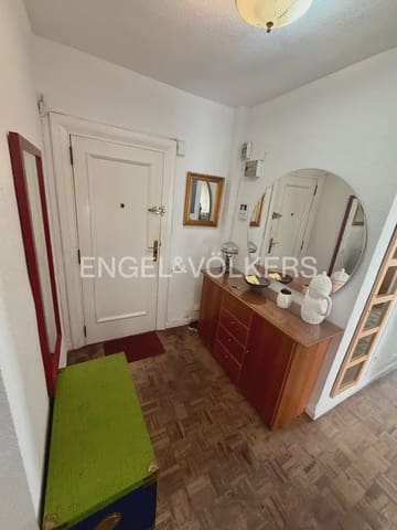 4 soveværelse Lejlighed til leje i Ciutat Universitaria, Valencia by - € 1.750 (Ref: 9977947)